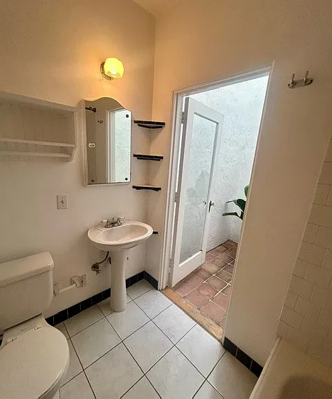 2448 Adams Ave #6 — Photo 22