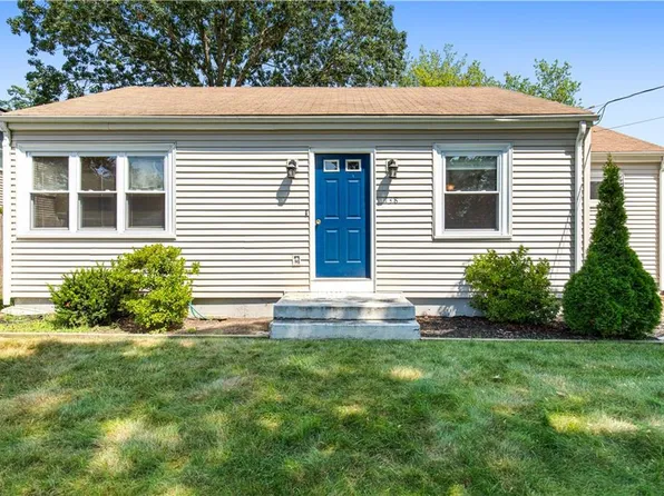 138 Becker Ave E, Riverside, RI 02915