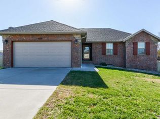 1306 E Highview Dr, Ozark, MO 65721