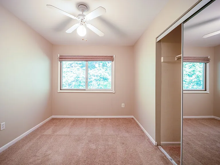2455 Pyrenees Ct — Photo 19