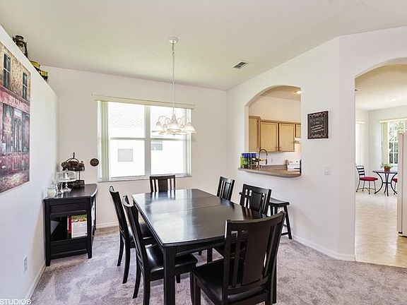 4th image of 1755 Golfview Dr