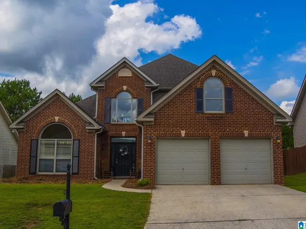 744 Forest Lakes Dr, Sterrett, AL 35147