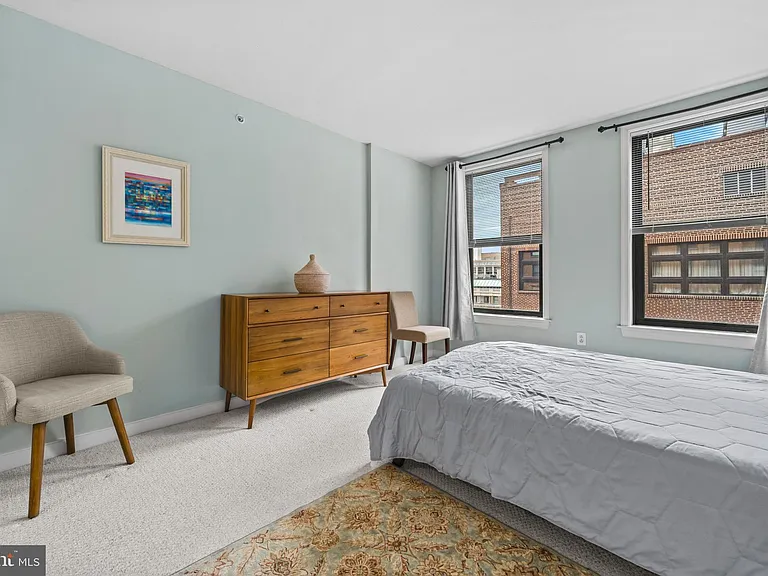 631 D St NW #845 — Photo 30