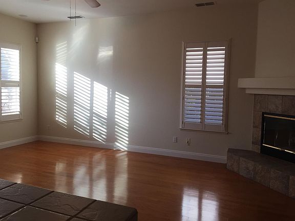 5th image of 1533 Danbrook Dr
