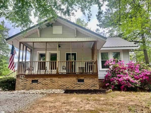194 Flint Hill Dr, Pickens, SC 29671