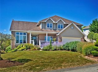 11 High Point Cir, Harrison City, PA 15636