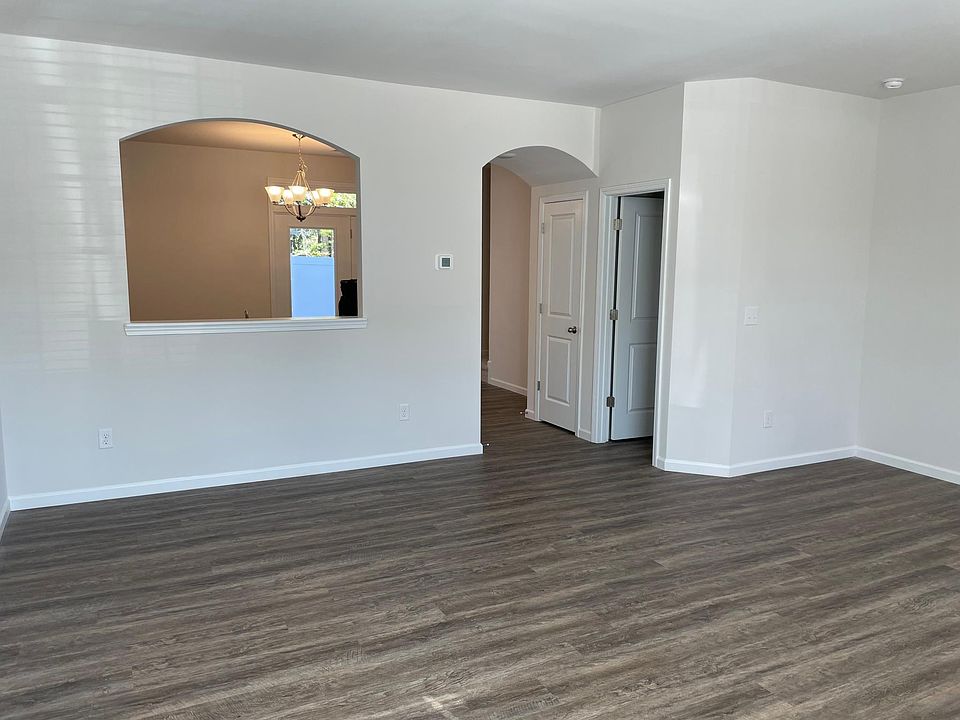 1st image of 1030 Beatty Dr #1030