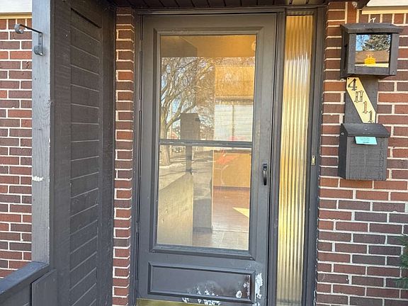 2nd image of 4011 18th Ave NW
