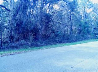 131 W Grandview Dr E, East Palatka, FL 32131