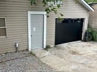 4299 2nd Ave, Niagara Falls, ON L2E4G8