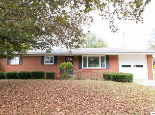 26 Summit Dr, Fredericktown, OH 43019