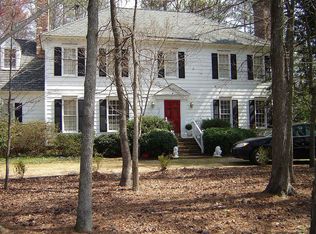 2001 Chepstow Ct, Midlothian, VA 23113