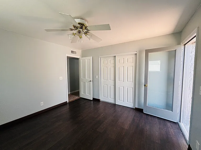 E Alameda Dr — Photo 15