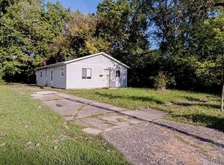 3129 Station St, Indianapolis, IN