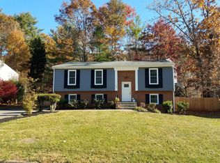 5954 Merriman Rd, Roanoke, VA 24018