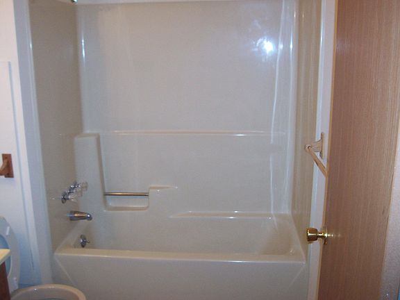 4th image of 707 Park St