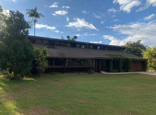 1740 Piiholo Rd, Makawao, HI 96768