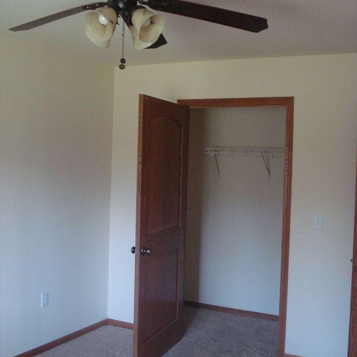 305 Callaway Ct 305, La Crosse, WI 54603 Zillow