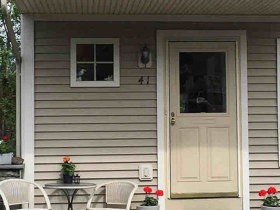2nd image of 41 Argent Dr #41