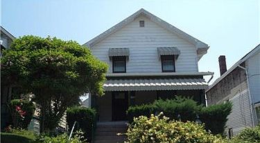 2nd image of 1604 Victoria Ave