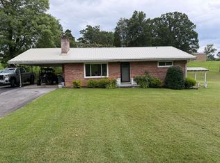 318 Tipton St, Church Hill, TN 37642