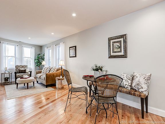 5th image of 460 Revere St