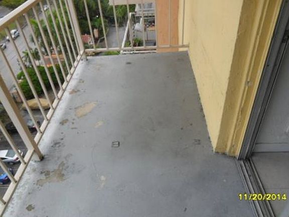 5th image of 801 NW 47th Ave APT 906W