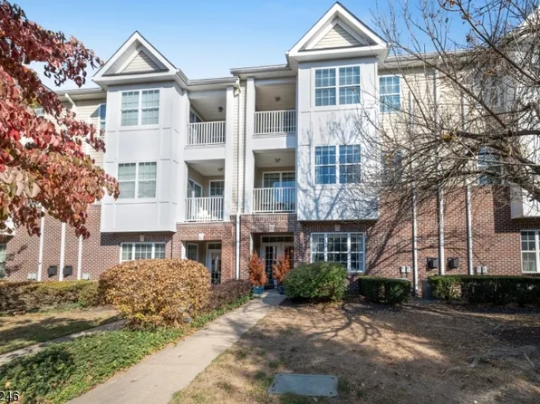 38 Taft Ln, Morristown Town, NJ 07960