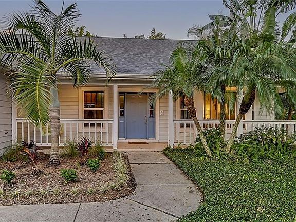 3rd image of 1240 Cornish Ct