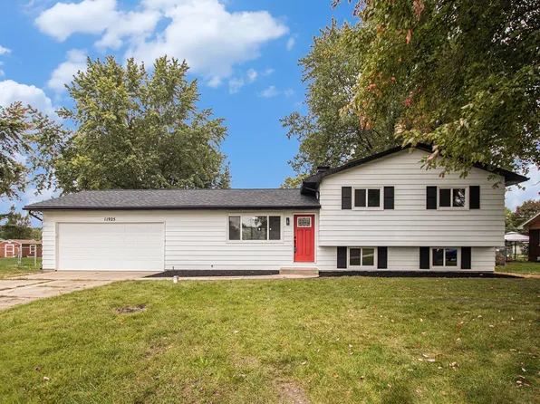 11925 Penn Rd, Mishawaka, IN 46545