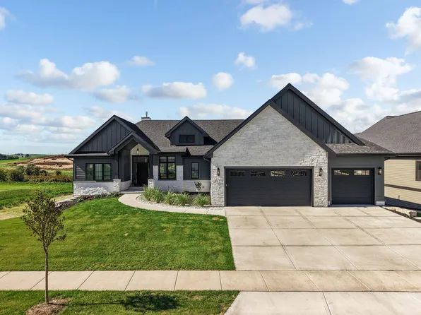 1117 Kyron Dr, Waunakee, WI 53597