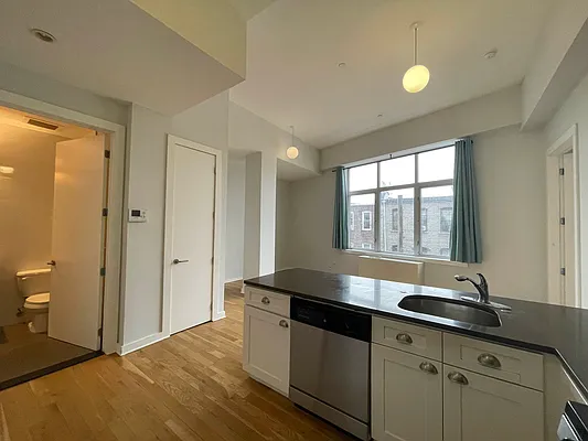Rented by Oxford Property Group | media 5