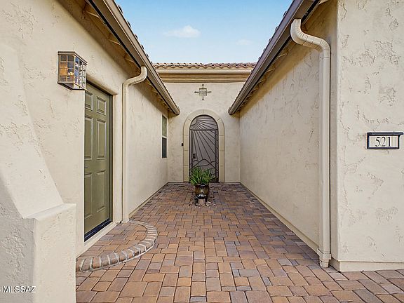 2nd image of 521 N Easter Lily Ln