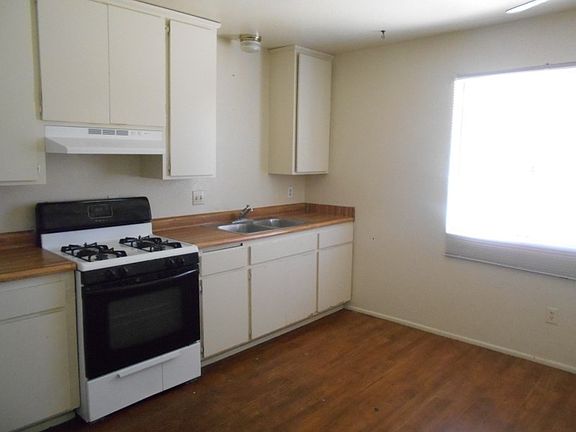 3rd image of 6385 Hermosa Ave APT A