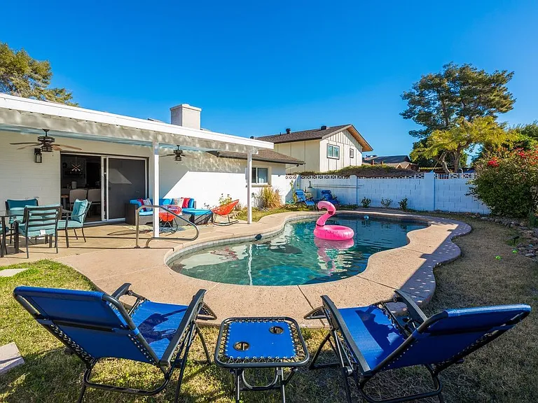 8307 E Arlington Rd — Photo 3