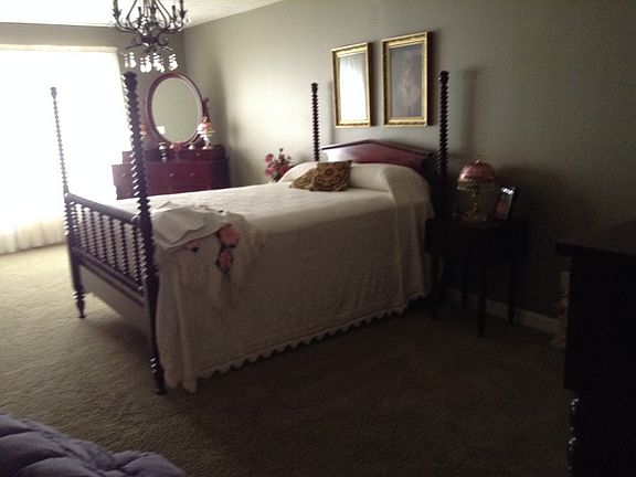 2nd image of 424 Hurricane Meadows Dr