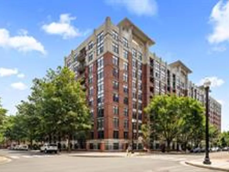1021 Garfield St #209