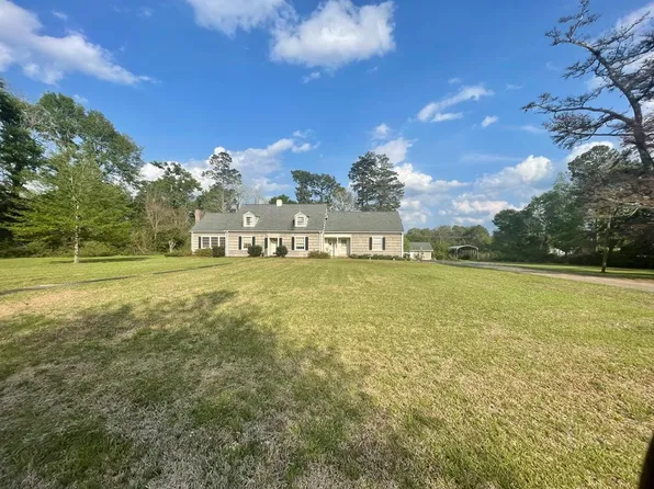 110 Olive St, Tylertown, MS 39667