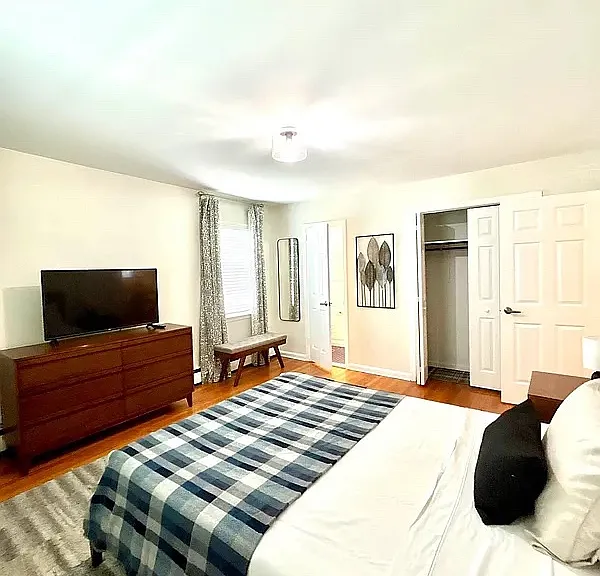142-41 224th St #1 — Photo 12