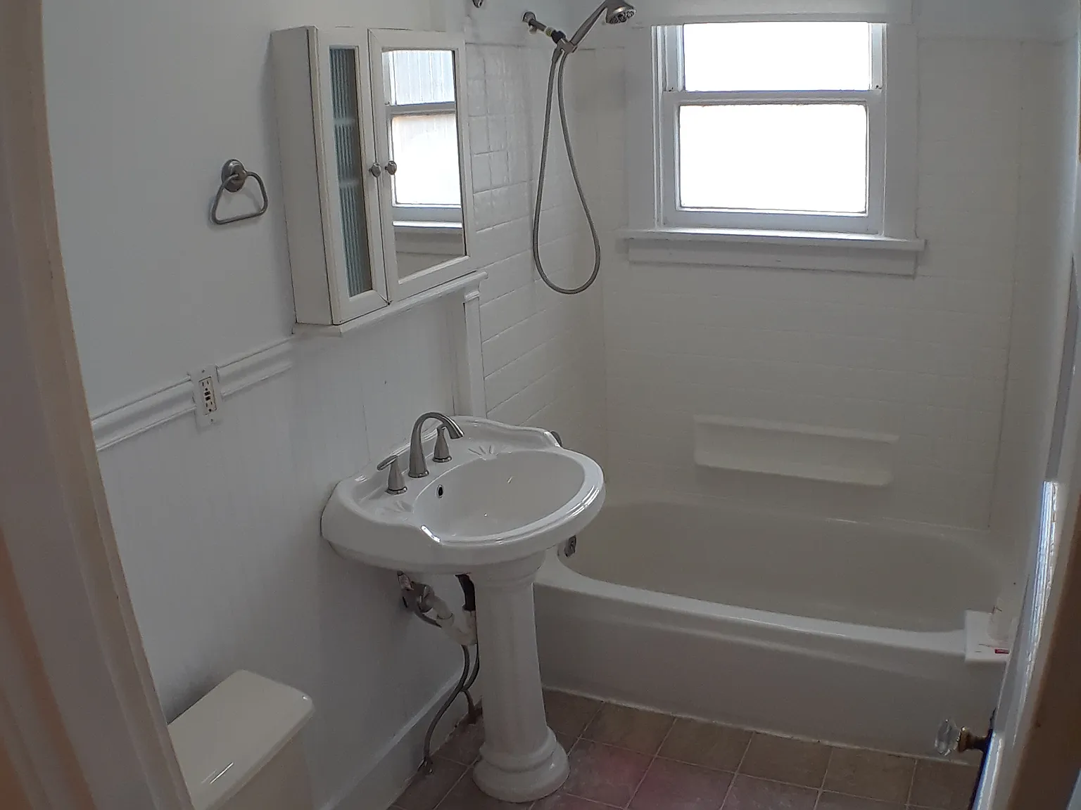 3929 Aurora Ave N — Photo 4