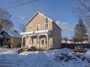 89 Ash St, Saratoga Springs, NY 12866