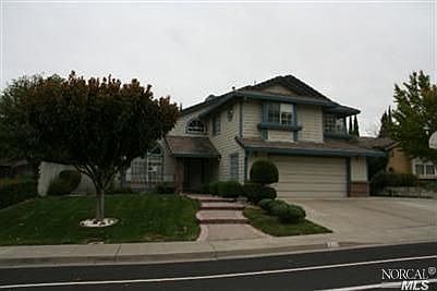 1st image of 313 Woodcrest Dr