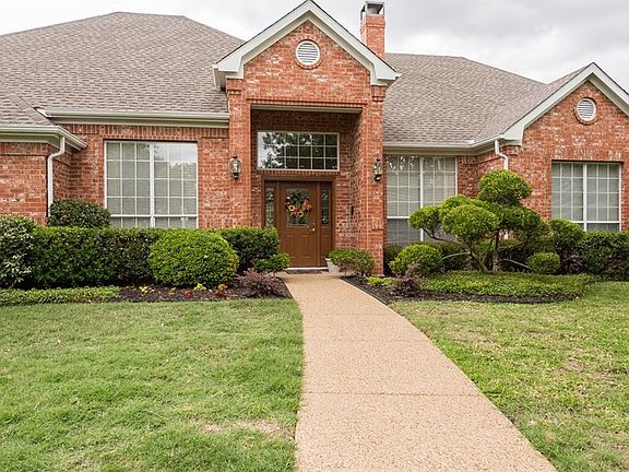5th image of 4916 Heritage Cir