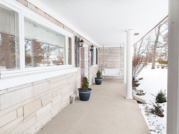 3rd image of 2315 Homewood Ave