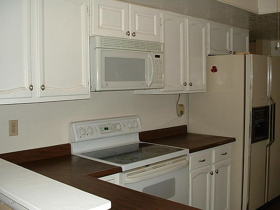 5th image of 15640 N 48th Pl