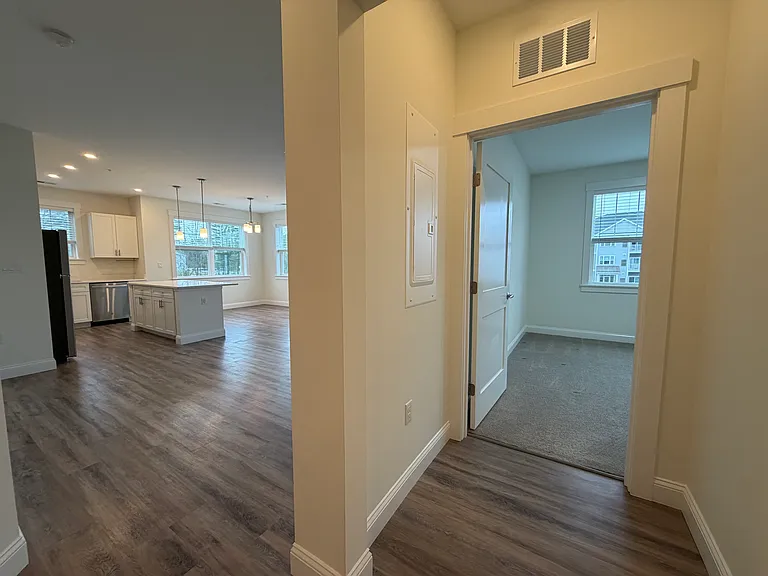 14 Tailwind Court — Photo 32