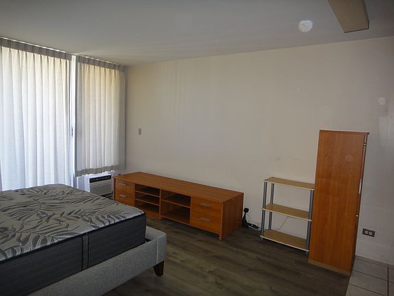 2nd image of 2345 Ala Wai Blvd APT 2108