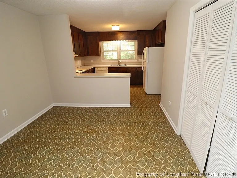 5215 Deer Haven Dr — Photo 10