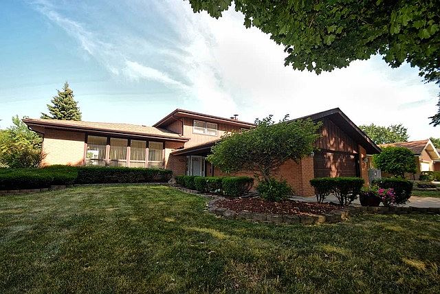 1st image of 9605 S Tripp Ave