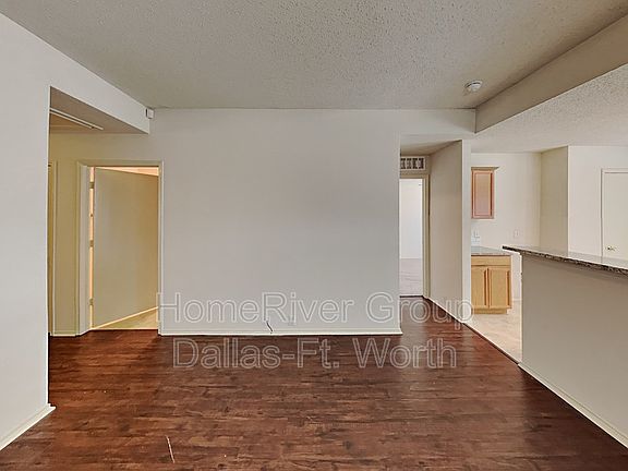 5th image of 3601 Sonoma Dr